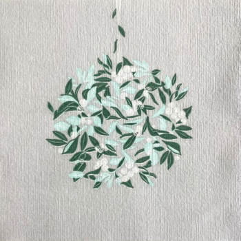 Preview: Paviot weiße Servietten bedruckt mit Winterperlen in silber, grün